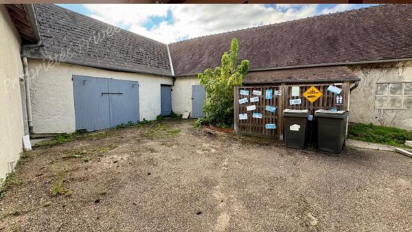 Maison Les Montils 10 pièce(s) 220 m2