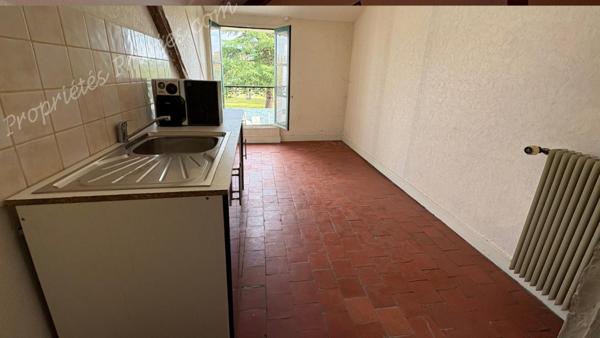 Maison Les Montils 10 pièce(s) 220 m2