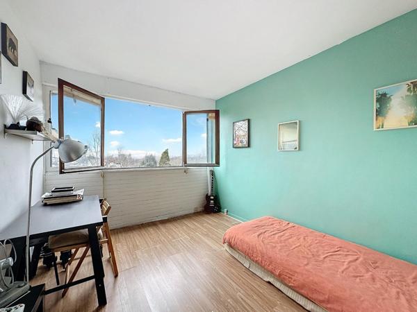 Résidence Élysée 2, piscine privée, 4 pièces traversant avec balcon - environnement calme et verdoyant