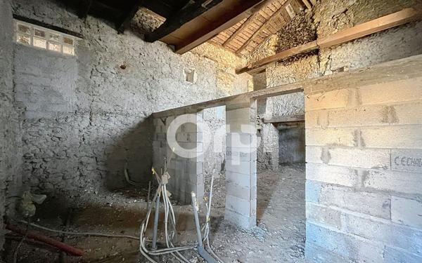 Maison à vendre    1 pièce •  Chancelade