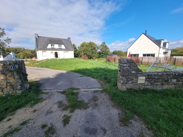 Construisez votre maison à deux pas du bourg et des plages !
