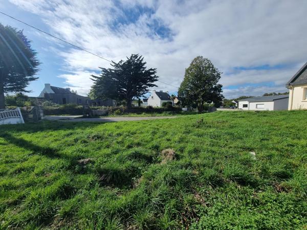 Construisez votre maison à deux pas du bourg et des plages !