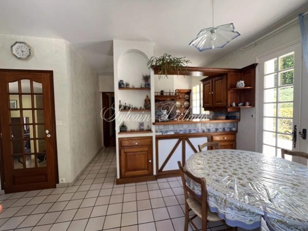 Maison à vendre 7 pièces proche de POITIERS (86)