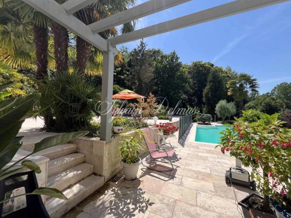 Maison à vendre 7 pièces proche de POITIERS (86)