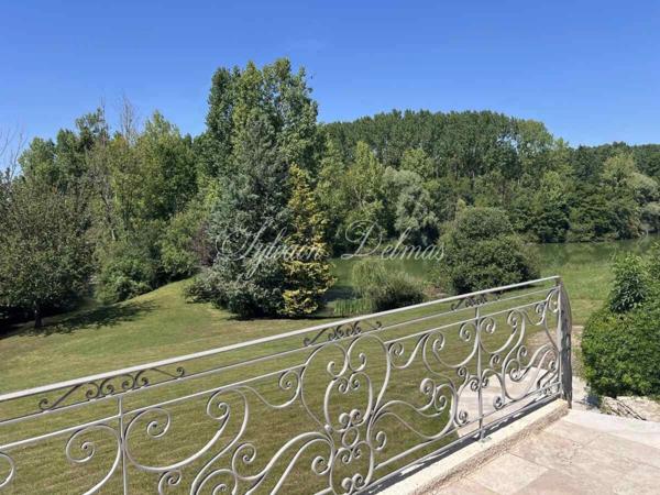 Maison à vendre 7 pièces proche de POITIERS (86)