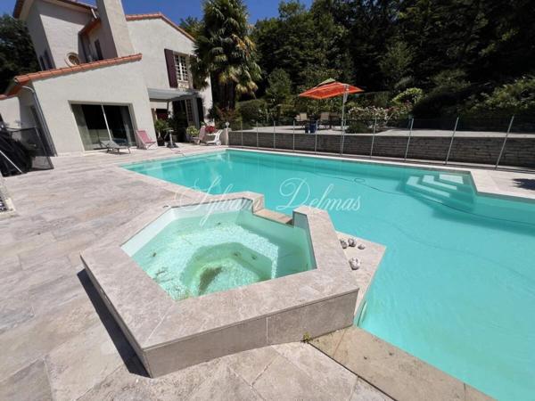 Maison à vendre 7 pièces proche de POITIERS (86)