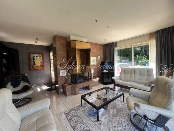 Maison à vendre 7 pièces proche de POITIERS (86)