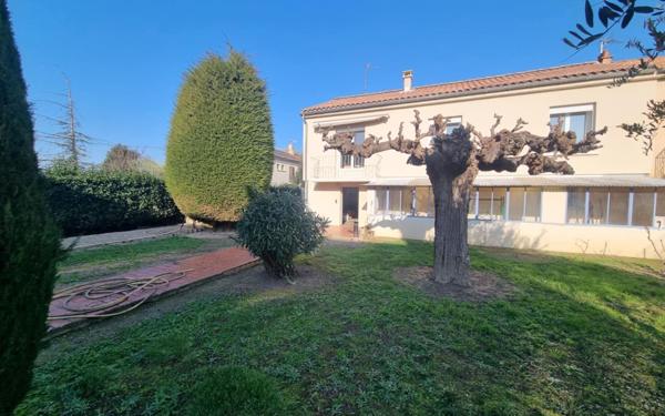 Maison à vendre    5 pièces • 73 m2 Montfavet - Avignon