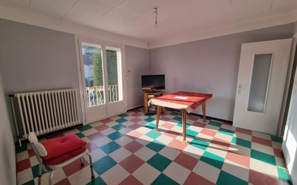 Maison à vendre    5 pièces • 73 m2 Montfavet - Avignon