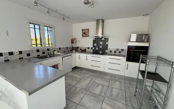 Maison à vendre    4 pièces •  Le Thor