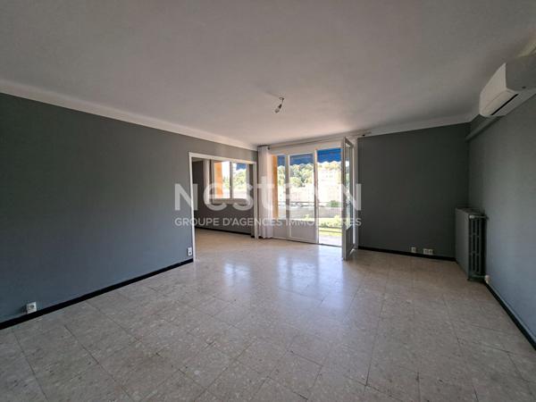 Appartement 3 pièces à vendre au centre-ville d'Alès avec vue sur le Gardon