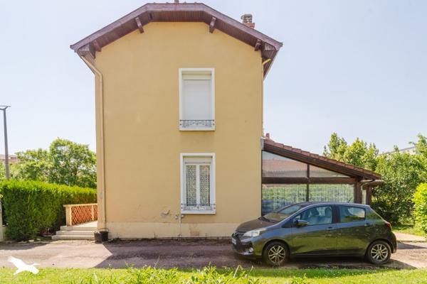 Maison à vendre 265 500 € Décines-Charpieu 4 p 97 m² DPE F
