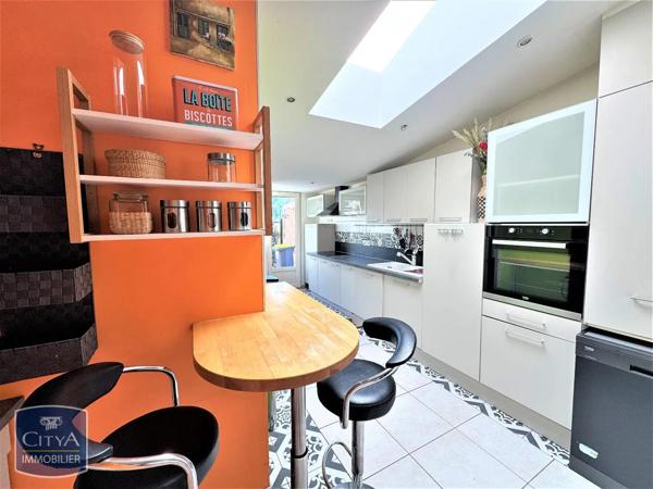 Maison à louer 5 pièces 87.86m² Loos (59120)