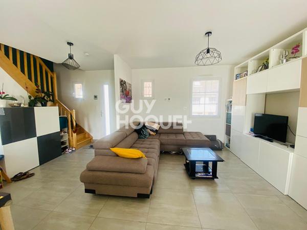 Maison moderne à vendre à Margny-lès-Compiègne - 4 chambres, 126 m² au sol.