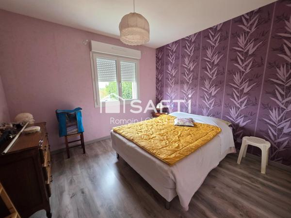 Maison de plain pied sur sous sol avec piscine