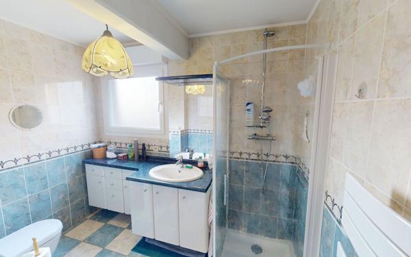 Appartement à vendre    4 pièces • 73 m2 Guénange