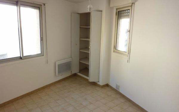 Appartement à louer    2 pièces •  Marseillan