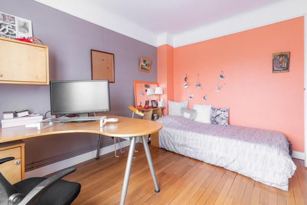 Idéalement placée sans nuisance