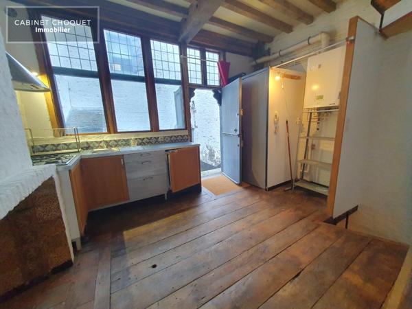 F2 EN TRIPLEX A LOUER - VIEUX-LILLE - 40 m 2 - 699 € charges comprises par mois