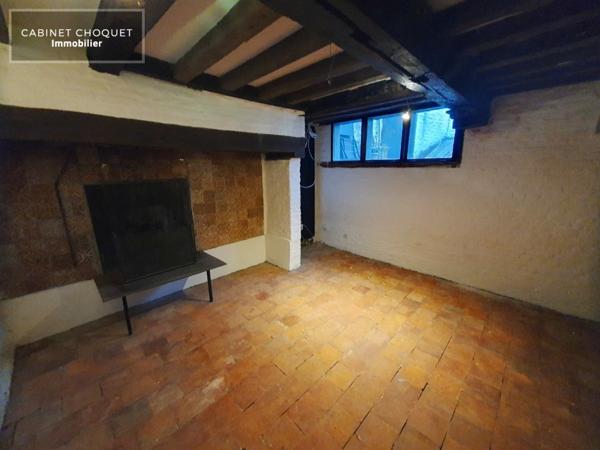 F2 EN TRIPLEX A LOUER - VIEUX-LILLE - 40 m 2 - 699 € charges comprises par mois