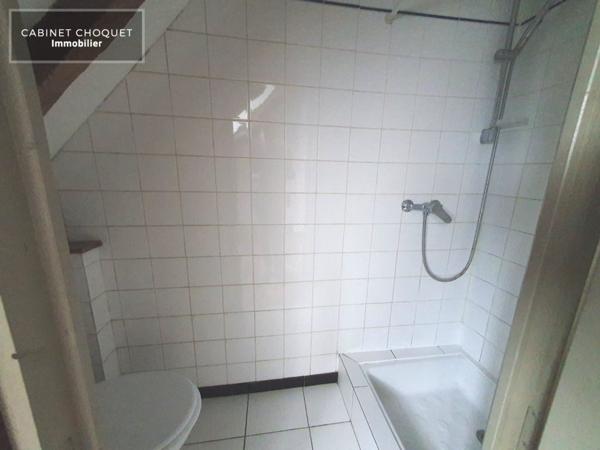F2 EN TRIPLEX A LOUER - VIEUX-LILLE - 40 m 2 - 699 € charges comprises par mois