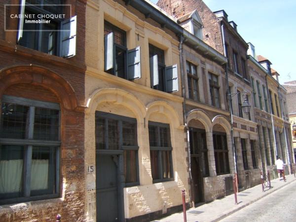 F2 EN TRIPLEX A LOUER - VIEUX-LILLE - 40 m 2 - 699 € charges comprises par mois