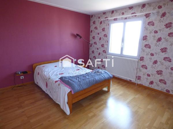 Villa, environnement calme et agréable.