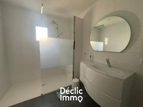 Vente maison Mudaison, 114m² 5 pièces 490 000€ avec piscine