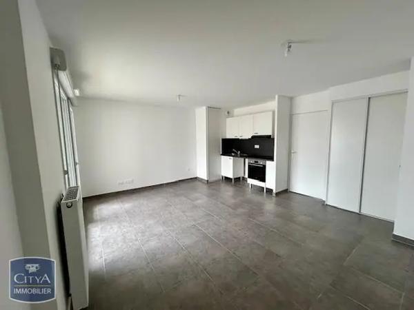 Appartement à louer 3 pièces 59.7m² Clermont-Ferrand (63000)