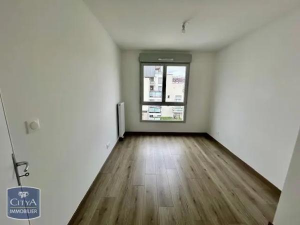 Appartement à louer 3 pièces 59.7m² Clermont-Ferrand (63000)