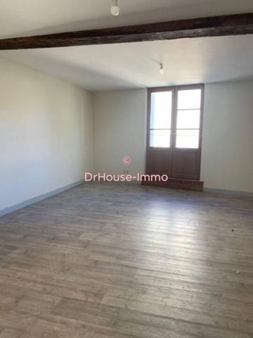 Immeuble à vendre 7 pièces de 147 m²