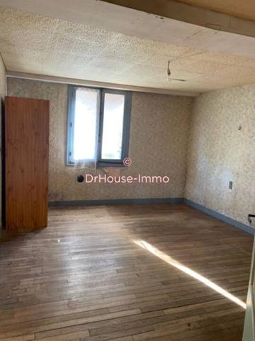 Immeuble à vendre 7 pièces de 147 m²