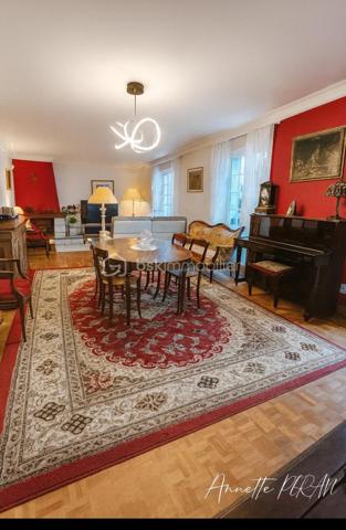 Maison de ville de 192 m²