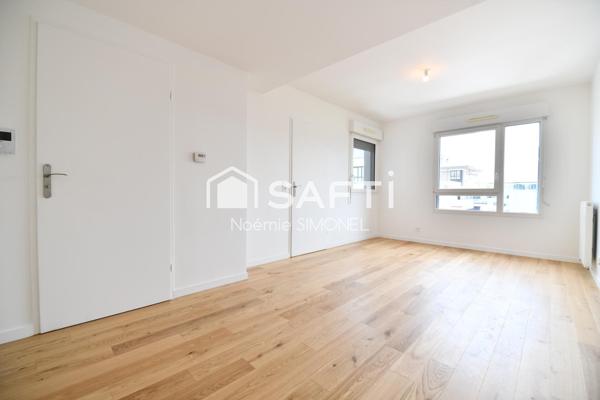 Studio refait à neuf !! Copropriété construite en 2015!