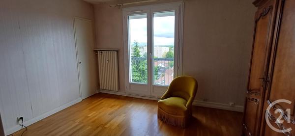 Appartement F5 à vendre  5 pièces - 97 m2 ST ANDRE LES VERGERS - 10