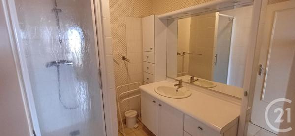 Appartement F5 à vendre  5 pièces - 97 m2 ST ANDRE LES VERGERS - 10