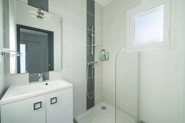 Agde Capiscol. Maison 4 pièces 110 m²
