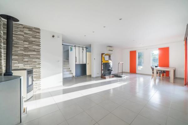 Agde Capiscol. Maison 4 pièces 110 m²