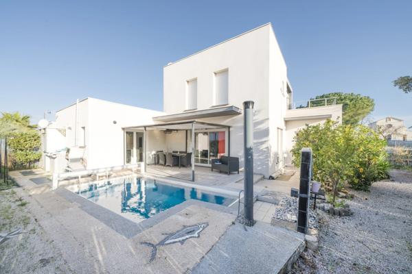 Agde Capiscol. Maison 4 pièces 110 m²