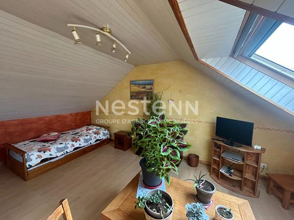 Maison familiale avec 3 chambres et un bureau idéalement située à La Suze sur Sarthe !