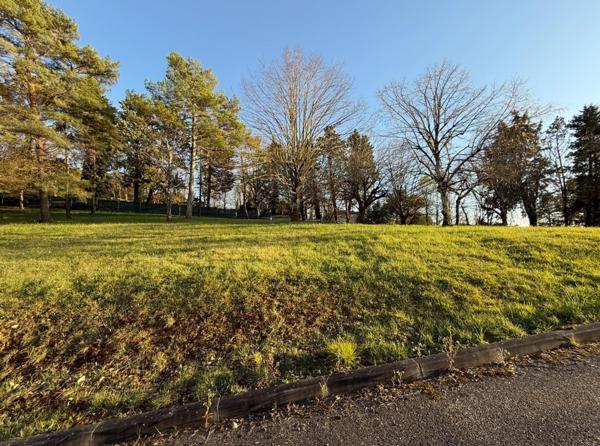 Ensemble immobilier exceptionnel à Pujols