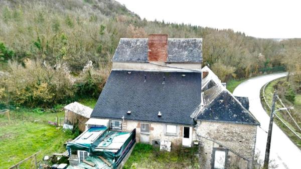 Dpt Deux Sèvres (79), à vendre AIRVAULT immeuble 4 LOTS Terrain 4573 m²
