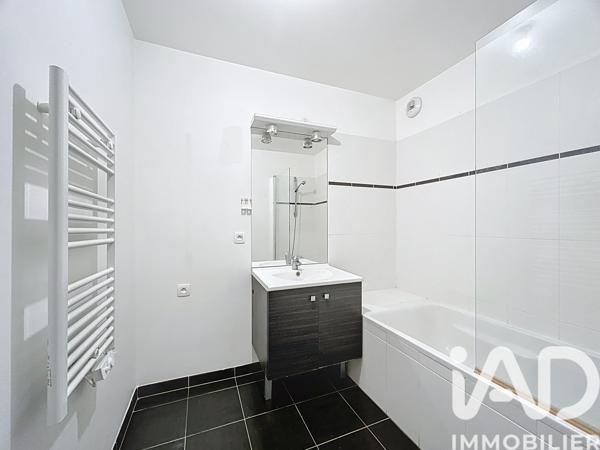 Appartement à vendre 3 pièces 59 m² Les Pavillons-sous-Bois