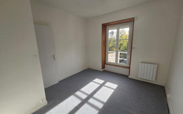 Appartement à louer    1 pièce •  Château-Thierry