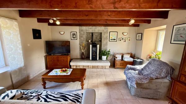 Corps de ferme - 116,14 m2 - terrain de 2400 m2 - GUILERS