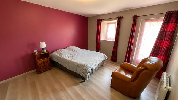 Corps de ferme - 116,14 m2 - terrain de 2400 m2 - GUILERS