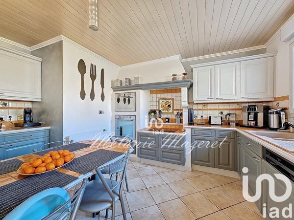 Maison à vendre 6 pièces 136 m² Bouguenais