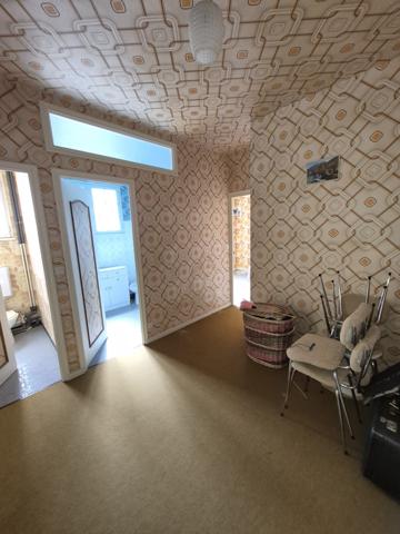 Maison avec dépendance et 2000 m² terrain