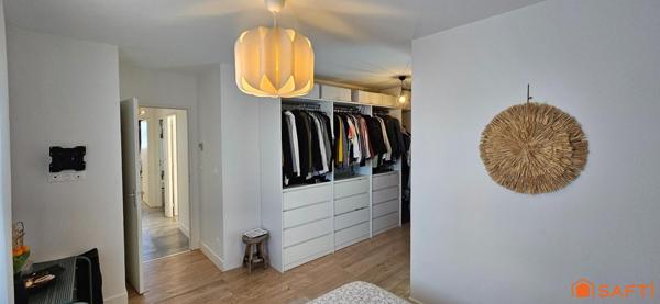 Maison contemporaine quartier calme
