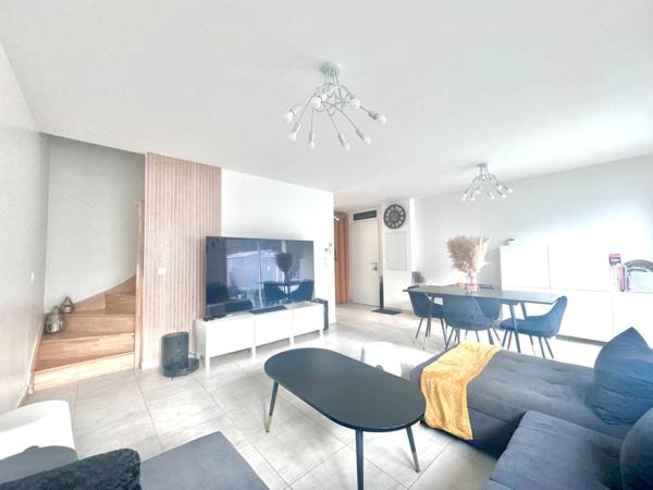 Maison à vendre 6 pièces (78) NEUVE 2023 - 4 Chambres - terrain 600 m2 -